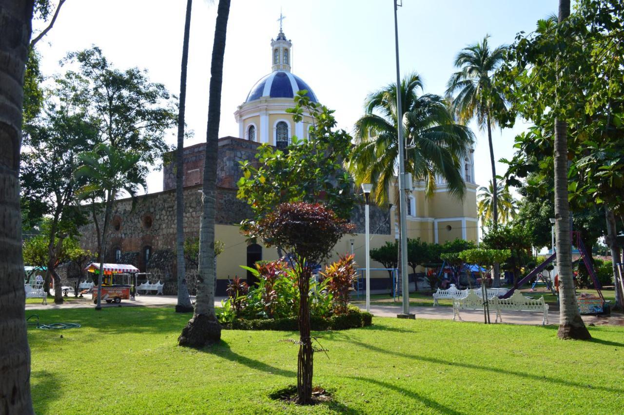 Concierge Plaza La Villa Colima Extérieur photo